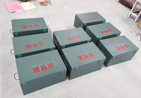 宁远炸药箱和雷管箱一般是怎么存放的？